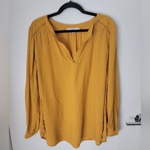 Loft Plus Size 16 Yellow/Gold Flowy Pindot Blouse with Shoulder Embroidery